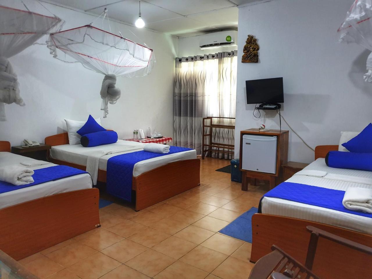 Saji-Sami Hotel Anuradhapura Eksteriør bilde