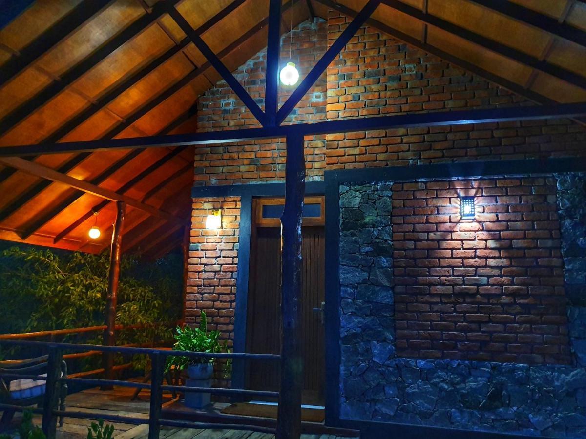 Saji-Sami Hotel Anuradhapura Eksteriør bilde